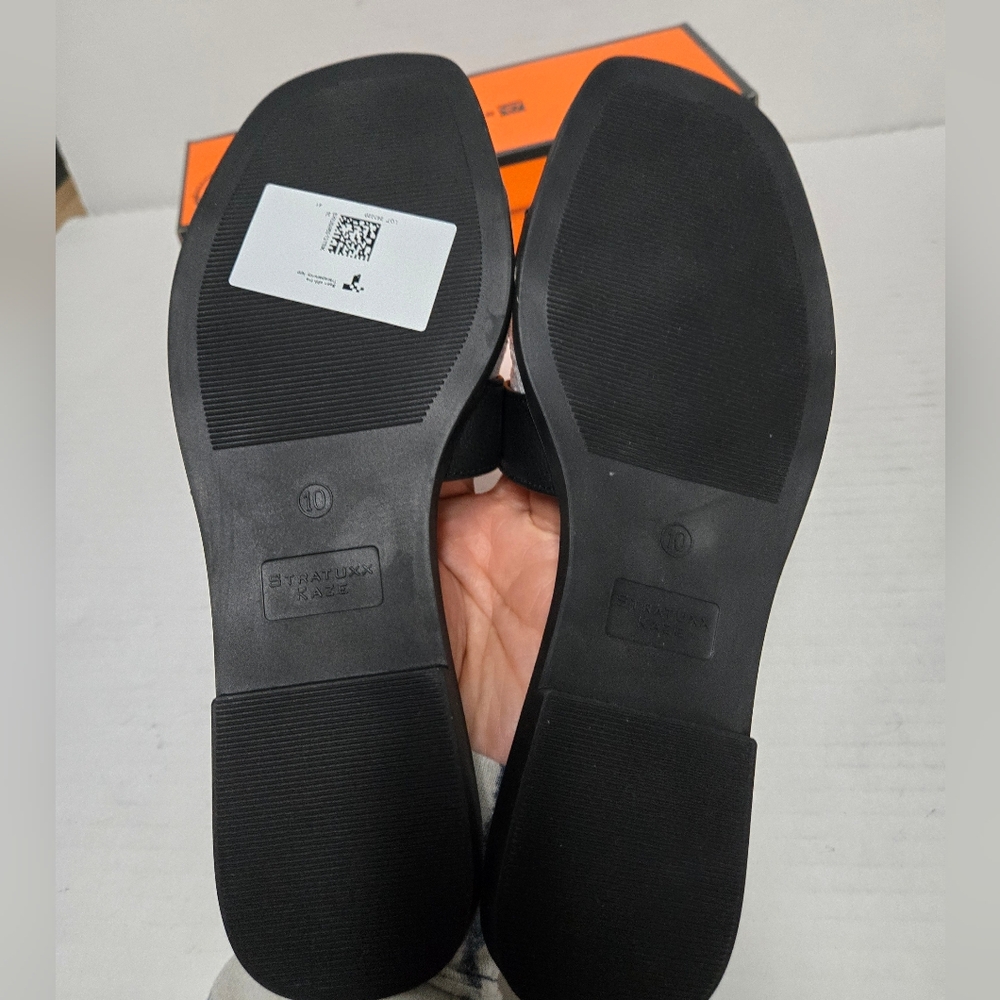STRATUXX KAZE Black H- CUT OUT SANDALS WOMAN'S SIZE 10 NIB SUMMER FLIP FLOPS - Picture 4 of 5